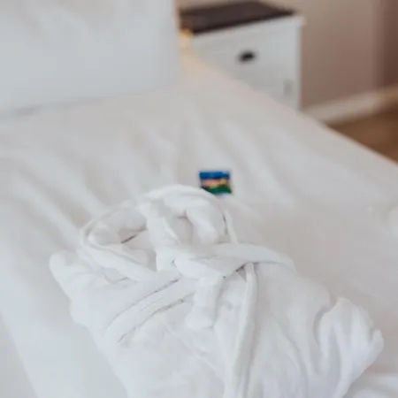 Iv Jahreszeiten Strandperle 4* Kuehlungsborn