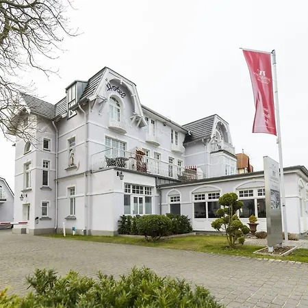 Iv Jahreszeiten Strandperle 4* Kuehlungsborn