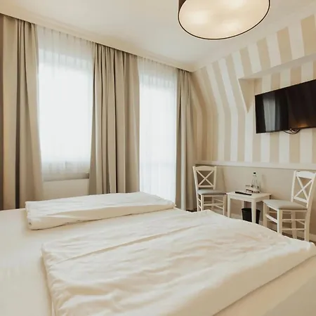 Hotell Strandperle Iv Jahreszeiten