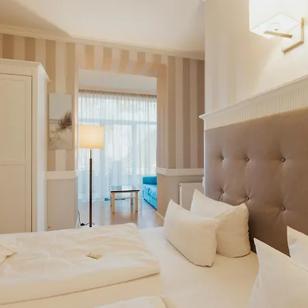 Hotell Strandperle Iv Jahreszeiten 4*